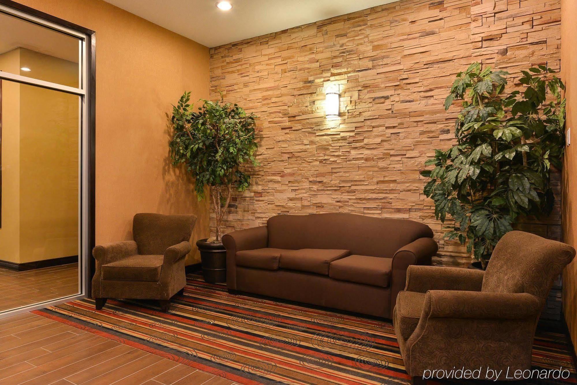 Hampton Inn & Suites By Hilton Edmonton International Airport Leduc Bagian luar foto